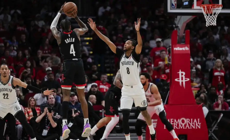 火箭客场负于篮网,遭遇颓势 火箭客场负于篮网,遭遇颓势