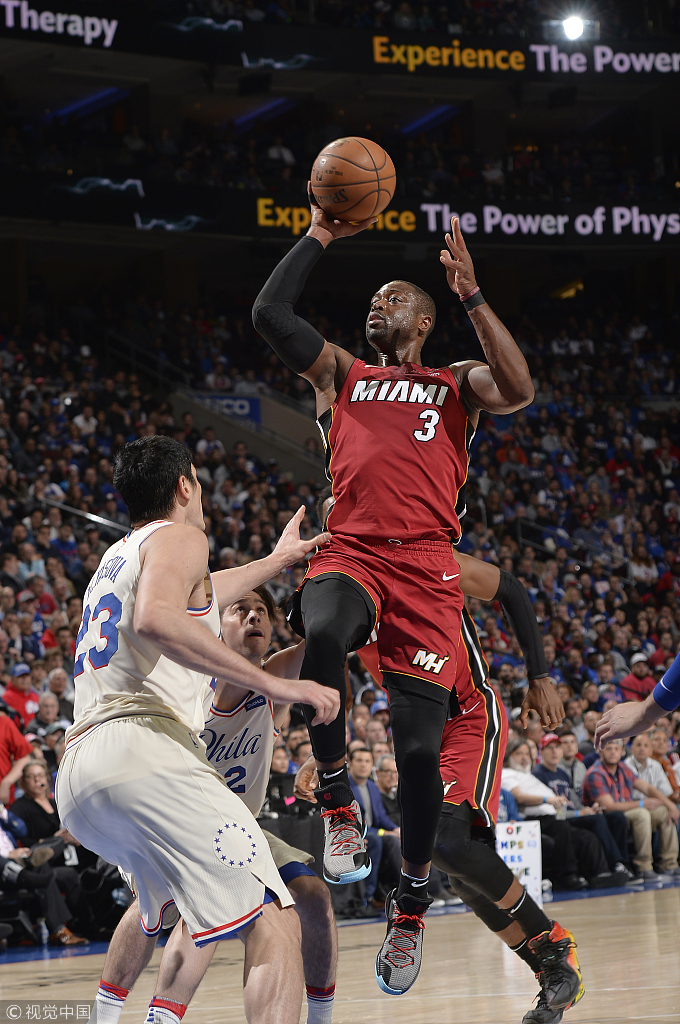 美洲篮球赛大比分逆转,强队失利 美洲篮球赛大比分逆转,强队失利